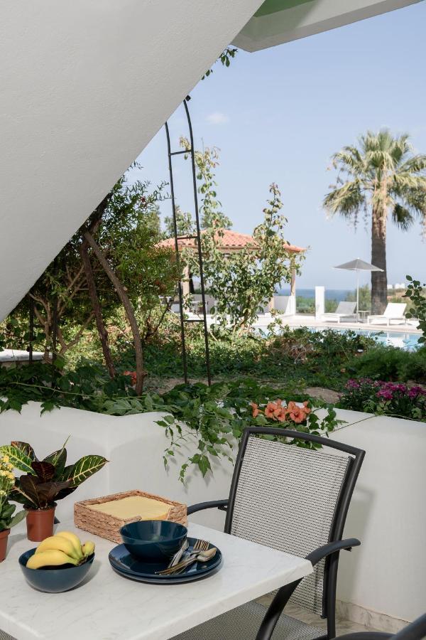 Villa Life Agia Marina  Ngoại thất bức ảnh
