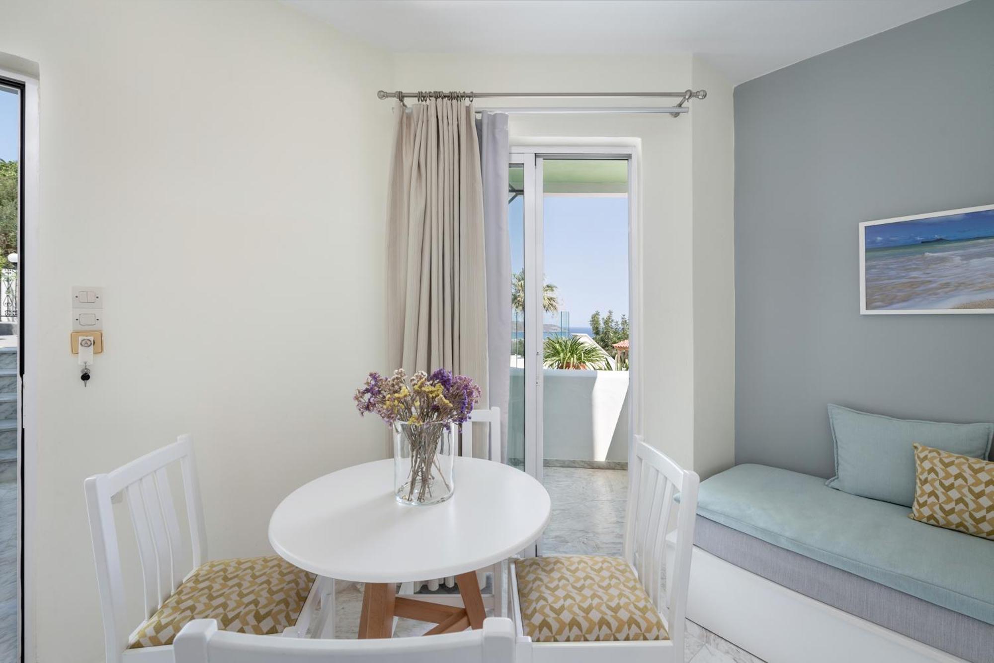 Villa Life Agia Marina  Phòng bức ảnh