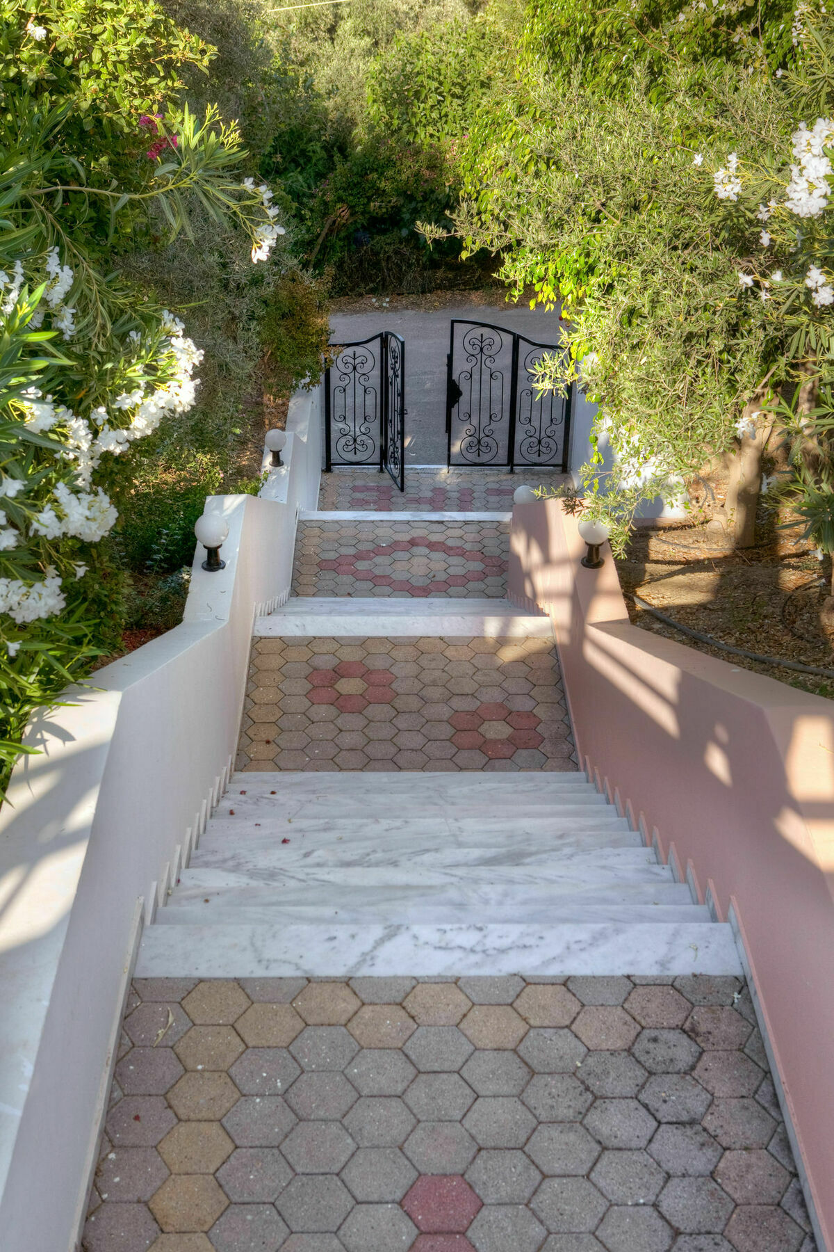 Villa Life Agia Marina  Ngoại thất bức ảnh